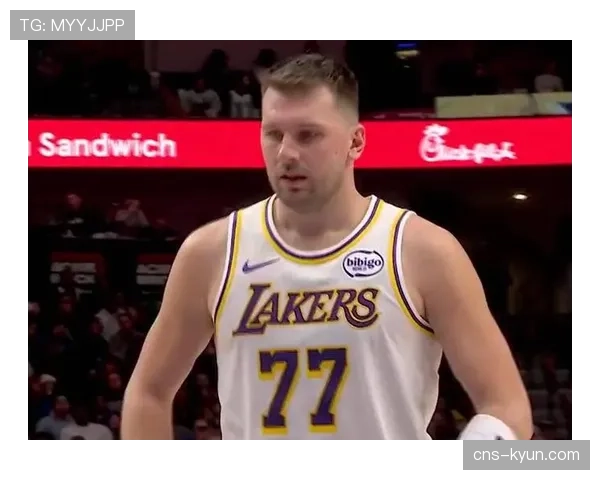 独行侠加时不敌太阳,东契奇空砍45分,末节防守沟通失误成转折